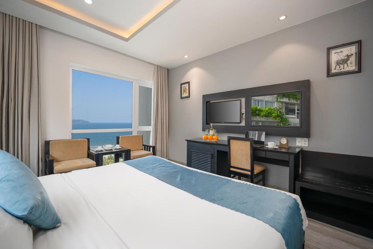 Sea Castle 2 Hotel Da Nang Exterior photo