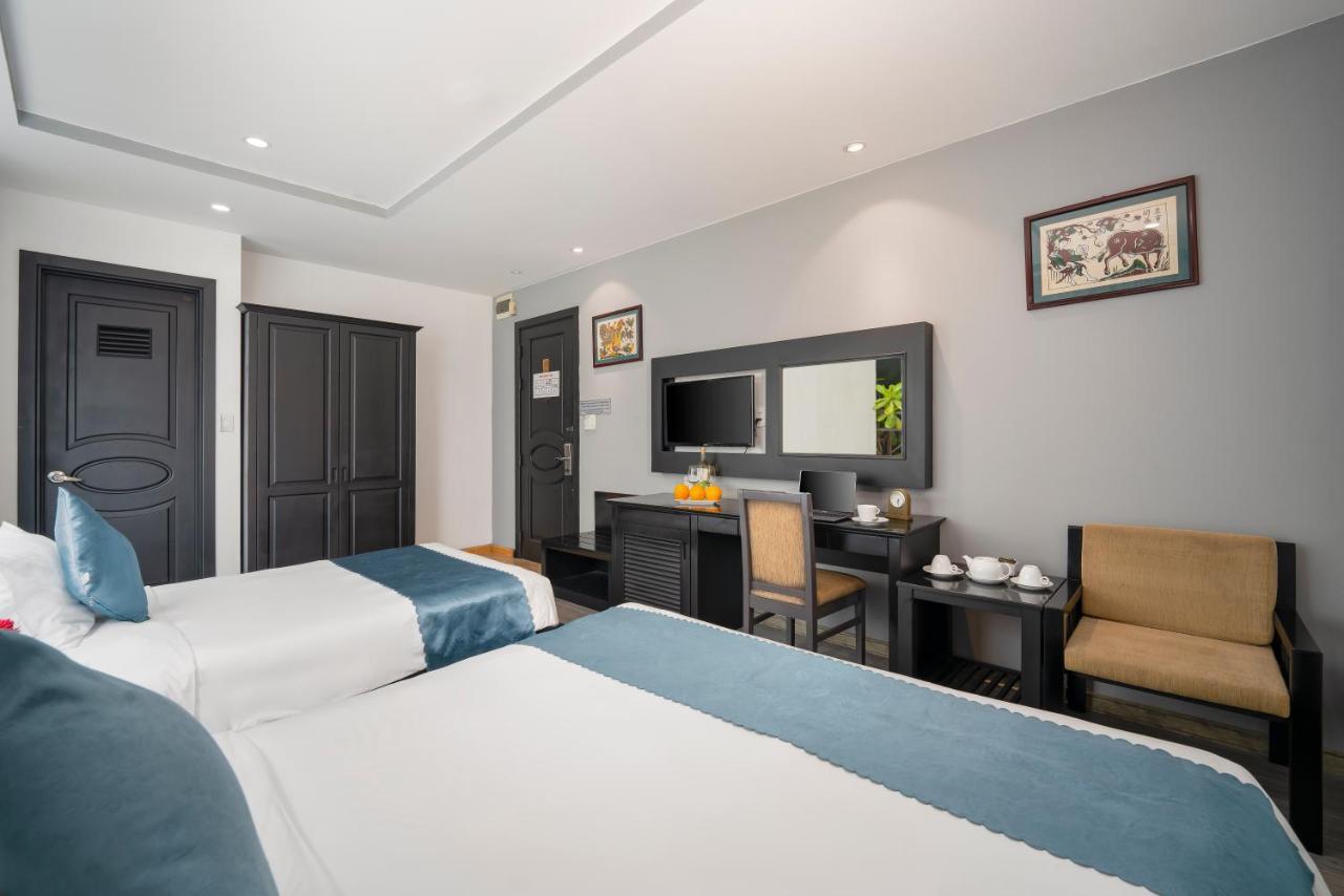 Sea Castle 2 Hotel Da Nang Exterior photo