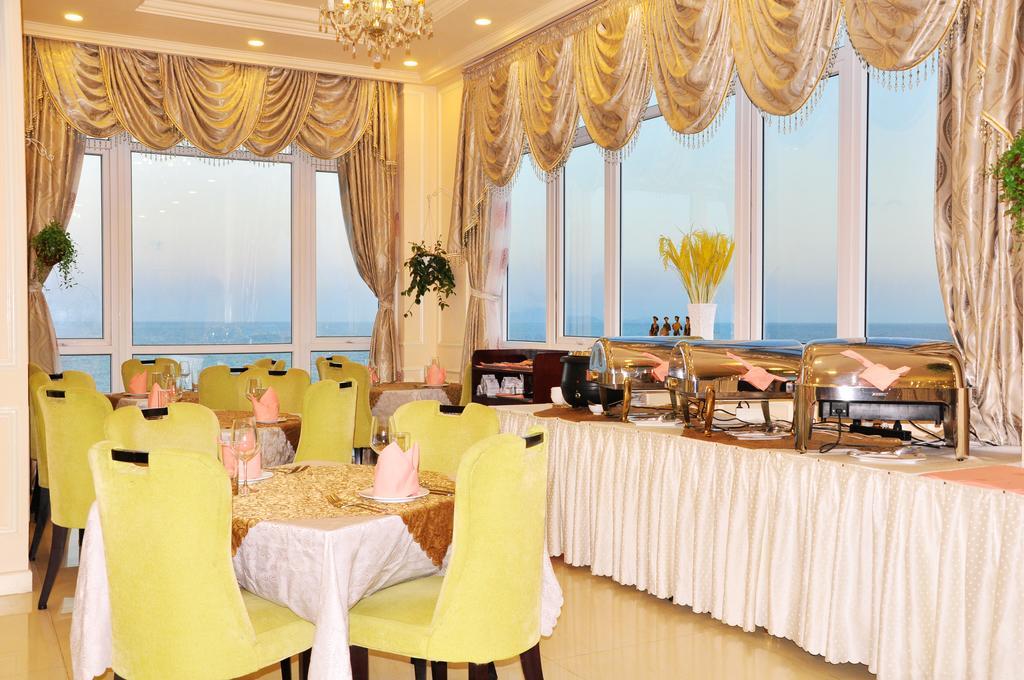 Sea Castle 2 Hotel Da Nang Exterior photo