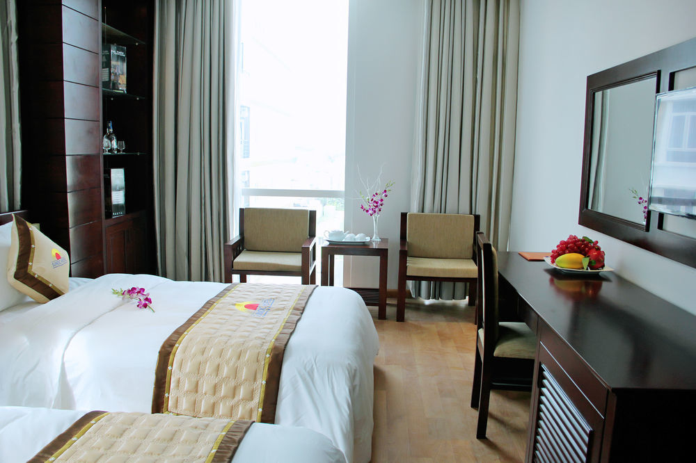 Sea Castle 2 Hotel Da Nang Exterior photo